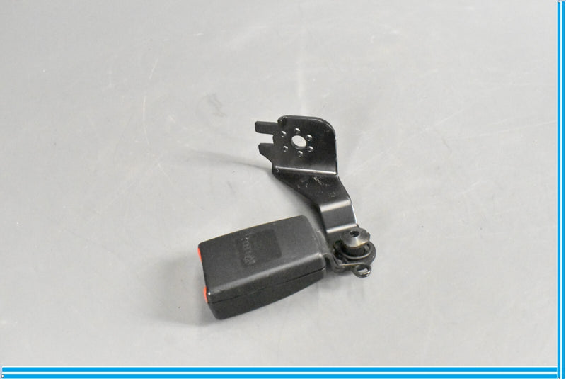 Load image into Gallery viewer, 11-17 Audi A8 Quattro Left Rear Seat belt Seatbelt buckle 4H0857739989 Oem
