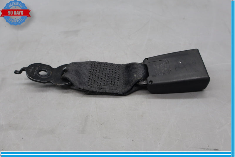 Load image into Gallery viewer, 11-16 BMW 528i 535i F10 Rear Lower Center Seatbelt Seat Belt Buckle Oem
