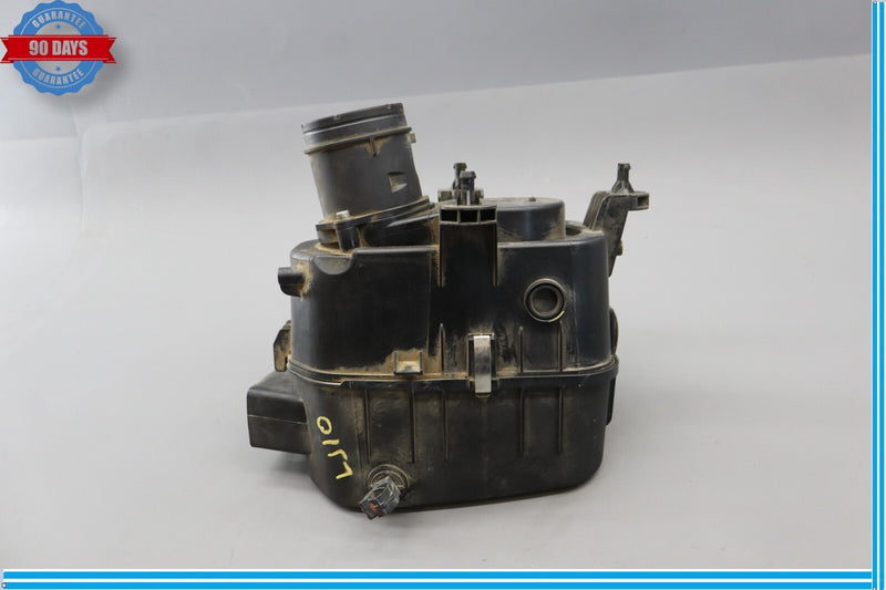 Load image into Gallery viewer, 14-21 Maserati Ghibli Left Side Engine Air Cleaner Housing Filter Box Oem

