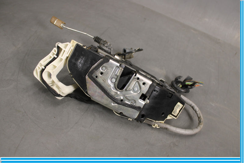 Load image into Gallery viewer, 07-14 Mercedes W221 S400 CL550 Front Left Side Door Lock Latch Actuator Oem
