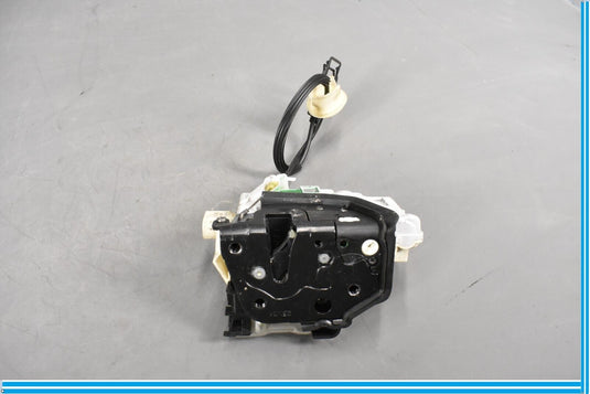 11-18 Volkswagen VW Touareg Rear Right Passenger Door Lock Latch Actuator Oem