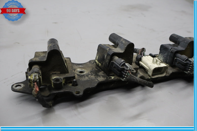 Load image into Gallery viewer, 03-07 HUMMER H2 Left / Right Side Engine Ignition Coil Set W/ Bracket Oem
