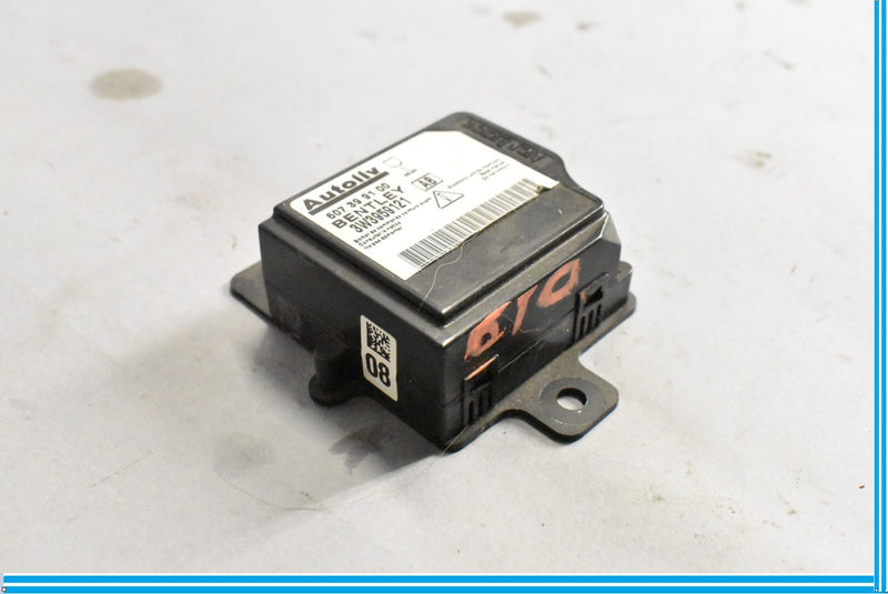 Load image into Gallery viewer, 04-11 Bentley Continental Front Seat Belt Control Module 3W3959121 Oem
