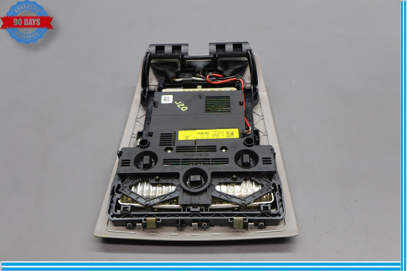 Load image into Gallery viewer, 11-16 BMW  528i 535i 535i GT xDrive Front Overhead Dome Light Lamp Oem
