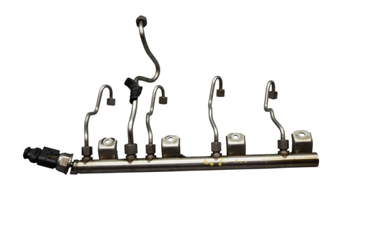 08-17 BMW 740i 740Li 750i High Pressure Fuel Injection Injector Rail Tube Oem