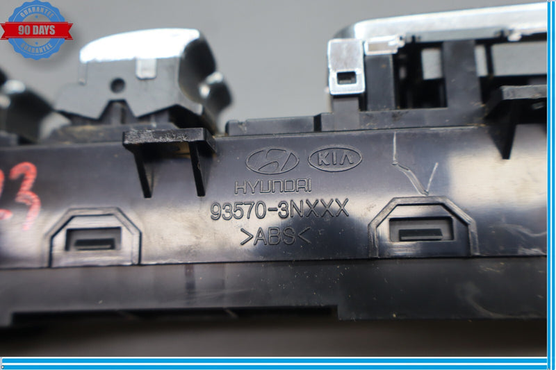 Load image into Gallery viewer, 11-13 Hyundai Equus Front Left Driver Side Door Window Master Switch Oem
