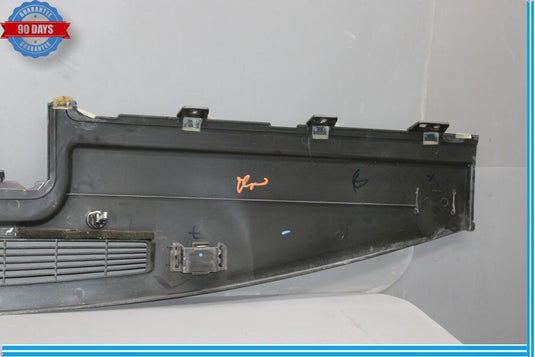 03-07 Hummer H2 Dash Windshield Upper Defroster Vent Trim Cover Panel Oem