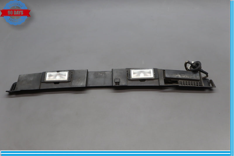 Load image into Gallery viewer, 11-16 Hyundai Equus SIG Rear Trunk Lid License Plate Lamp Assembly Black Oem
