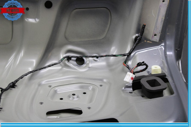 Load image into Gallery viewer, 15-16 Hyundai Genesis Rear Trunk Lid Panel Assembly White 69200-B1020 Oem
