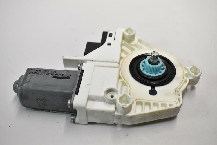 Load image into Gallery viewer, 07-09 Audi Q7 Left Driver Side Power Window Regulator Motor 4L0 959 801 B OEM
