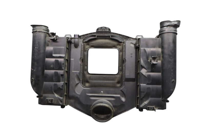 Load image into Gallery viewer, 06-13 Mercedes E350 Engine Intake Filter Air Box Assembly A1120940004 Oem
