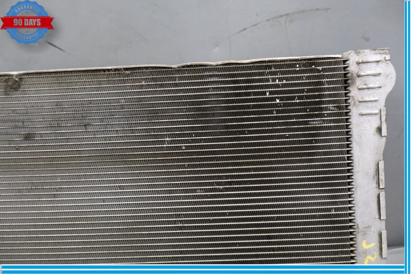 Load image into Gallery viewer, 10-17 BMW 535i GT xDrive Engine Radiator Air Cooling Coolant 17117589004 Oem
