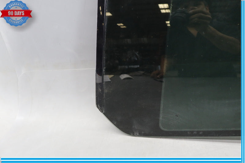 Load image into Gallery viewer, 2014 BMW i3 I01 Rear Left Driver Side Door Window Glass 7288185 Oem
