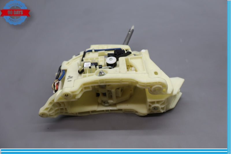 Load image into Gallery viewer, 15-17 Hyundai Genesis G80 Automatic Gear Shifter Floor Selector Assembly Oem
