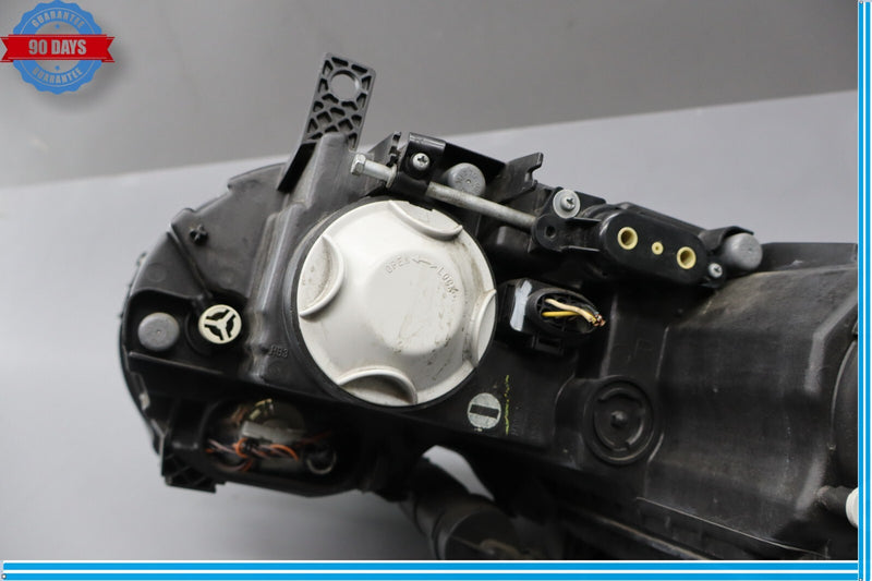 Load image into Gallery viewer, 03-07 Bentley Continental GT GTC Flying Spur Right Headlight Lamp Xenon Oem
