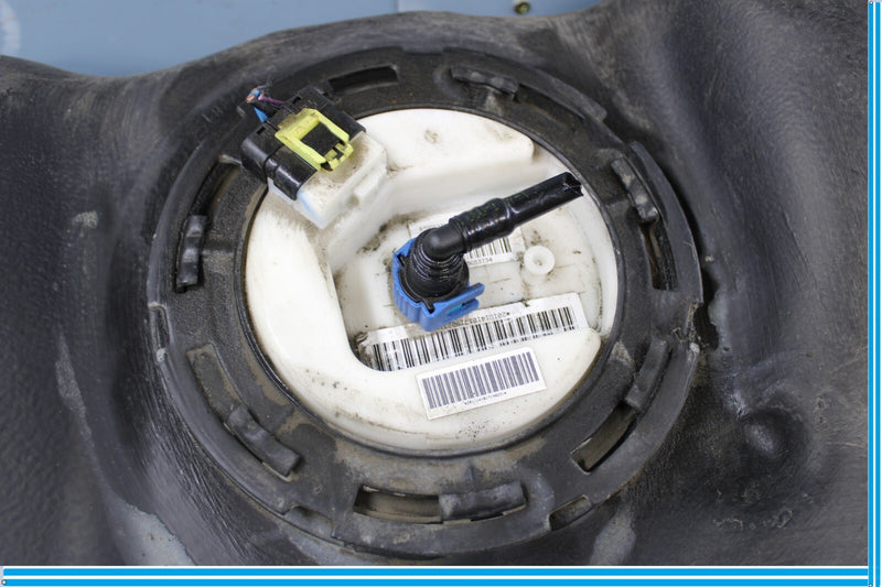 Load image into Gallery viewer, 14-20 Maserati Ghibli Fuel Gas Tank Reservoir Pump Assembly Oem

