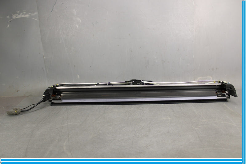Load image into Gallery viewer, 07-13 Mercedes S550 S400 S600 Rear Window Sun Shade Screen Roller Blind Oem
