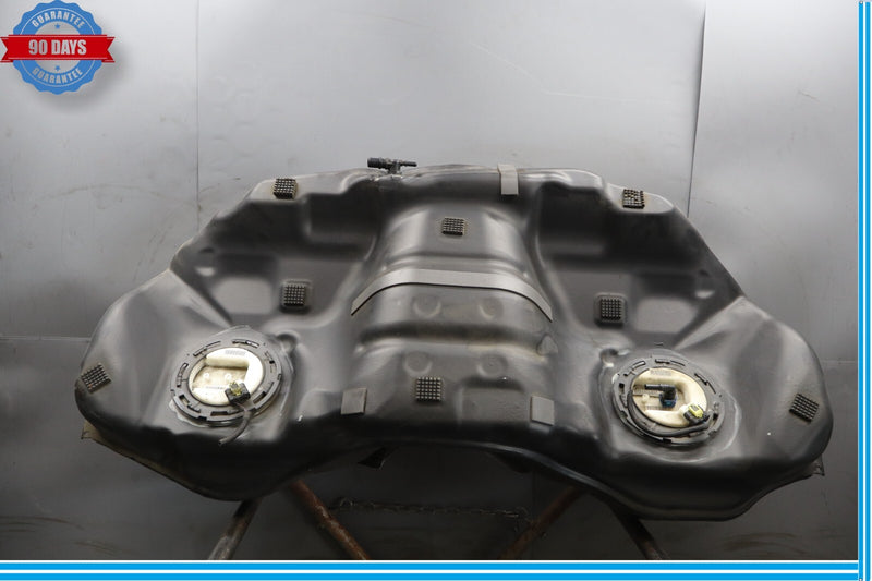 Load image into Gallery viewer, 14-20 Maserati Ghibli Fuel Gas Tank Reservoir Pump Assembly Oem
