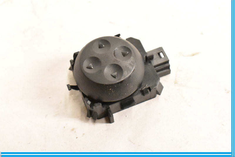 Load image into Gallery viewer, 2015 - 2020 MERCEDES C300 FRONT RIGHT SEAT LUMBAR CONTROL SWITCH OEM A2059057803
