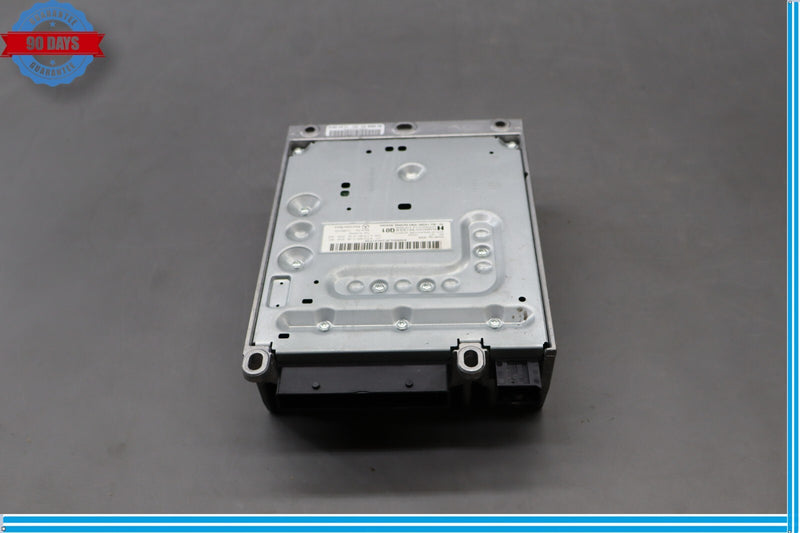 Load image into Gallery viewer, 08-18 Mercedes C300 CLS550 E350 E550 Amplifier Amp Harman/Becker 2469008213 Oem
