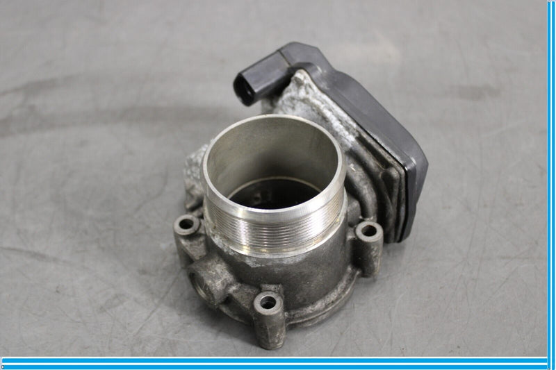 Load image into Gallery viewer, 06-22 Volkswagen VW CC Engine Throttle Body Valve Assembly 06F133062 Oem
