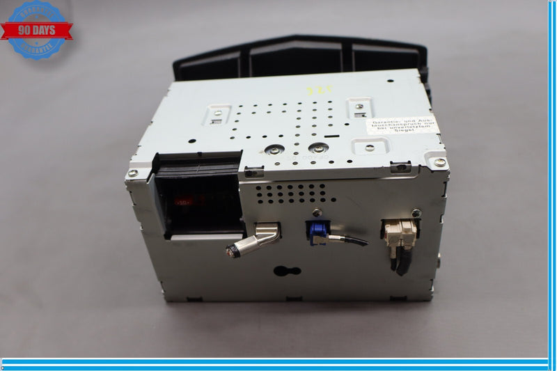 Load image into Gallery viewer, 08-11 Mercedes W204 C300 C250 Navigation Command Head Unit CD Audio Oem
