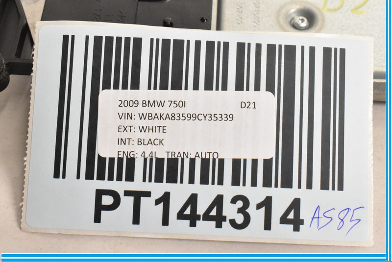 Load image into Gallery viewer, 09-12 BMW 750i 750Li F01 Front Left Seat Belt Retractor Control Module Oem
