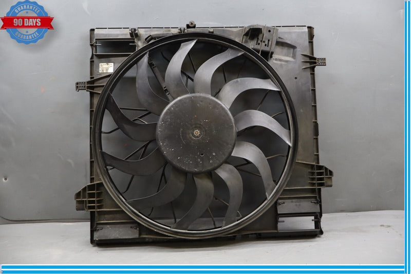 Load image into Gallery viewer, 12-19 Mercedes X166 GL40 GL550 Engine Motor Cooling Radiator Fan Motor Oem
