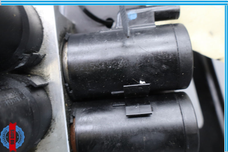 Load image into Gallery viewer, 00-06 Mercedes W215 CL55 S55 AMG Front ABC Hydraulic Valve Block Suspension Pump
