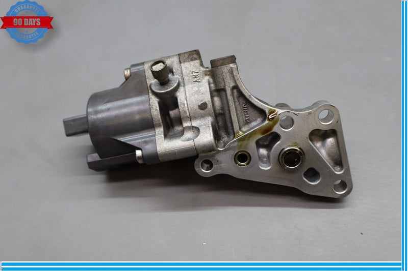 Load image into Gallery viewer, 15-18 Porsche Cayenne Automatic Transmission Oil Pump Assembly 0C8927201A Oem
