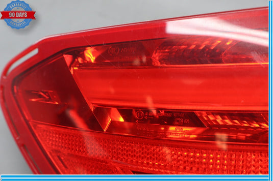 12-14 Mercedes W204 C250 C300 Rear Left Side Taillight Tail Light Lamp Oem