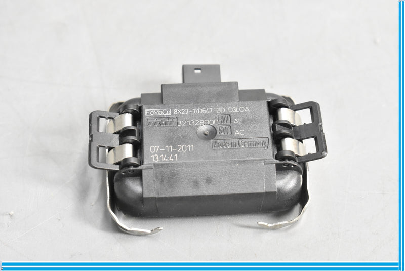Load image into Gallery viewer, 09-15 Jaguar XJ XJL Front Windshield Rain Sensor Unit Module Unit ECU Oem
