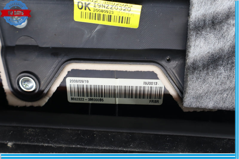 Load image into Gallery viewer, 09-12 Hyundai Genesis Sedan Passenger Front Door Panel Oem
