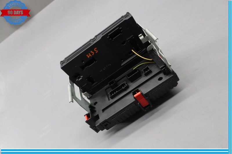 Load image into Gallery viewer, 07-09 Mercedes W221 S600 CL550 S450 Rear Trunk Fuse Box Module 2215405950 Oem
