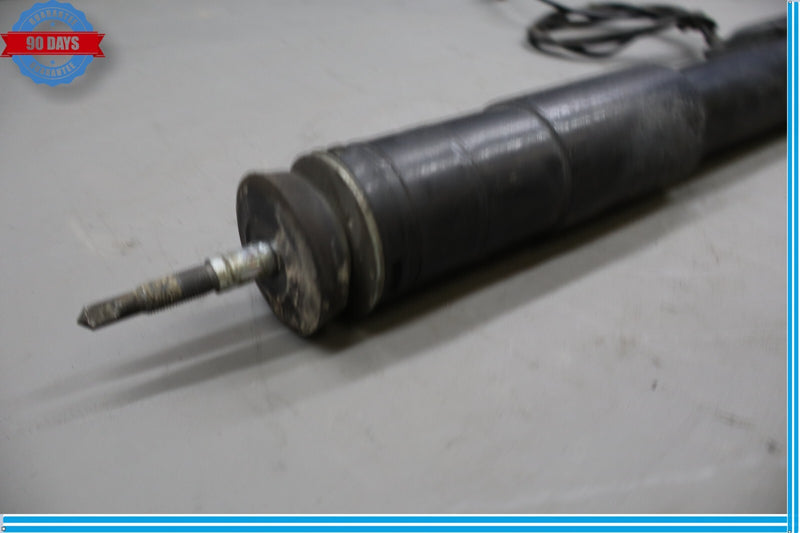 Load image into Gallery viewer, 06-11 Mercedes W219 CLS550 Rear Left or Right Strut Shock Absorber Oem
