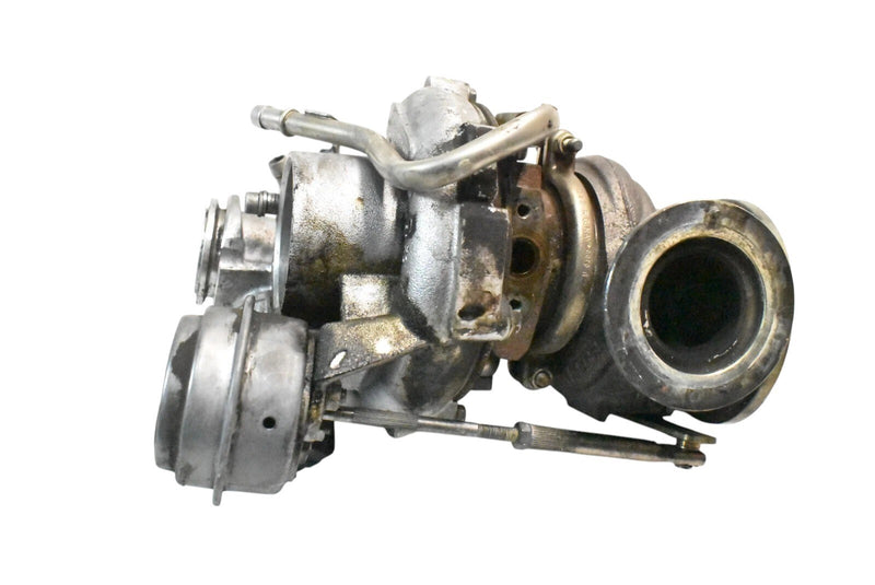 Load image into Gallery viewer, 08-15 BMW X6 550i 550i GT Right Or Left Side Turbo Turbocharger 11654571543 Oem

