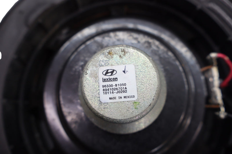 Load image into Gallery viewer, 15-20 Hyundai Genesis G80 Right Or Left Side Door Audio Sound Speaker Oem
