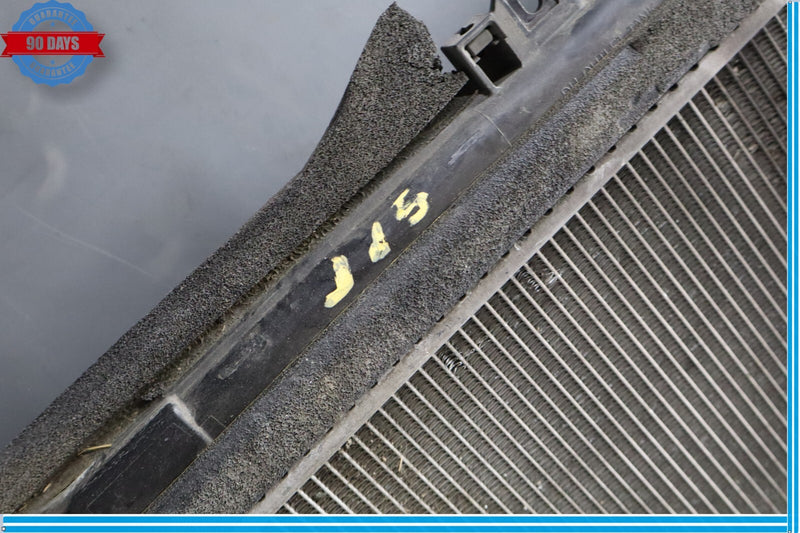 Load image into Gallery viewer, 15-18 Hyundai Genesis G80 Sedan Engine Motor Coolant Radiator Oem
