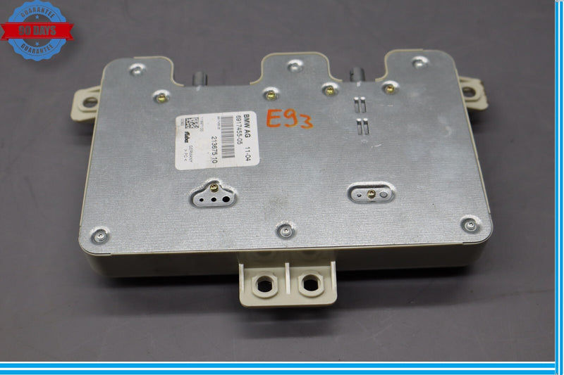 Load image into Gallery viewer, 04-10 BMW 645Ci 650i Right Passenger Side Multi-band Antenna Module Oem
