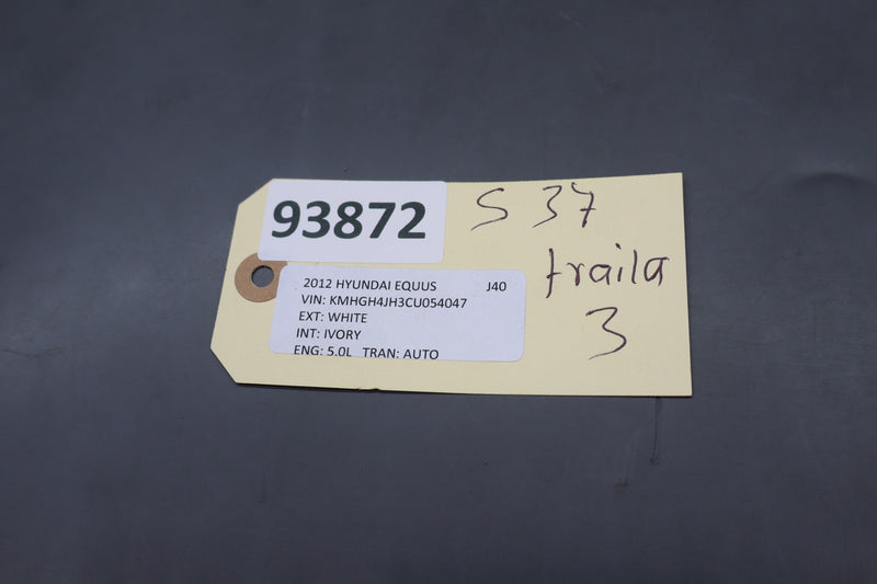 Load image into Gallery viewer, 11-12 Hyundai Equus SIG Rear Left Driver Side Interior Door Trim Panel Oem
