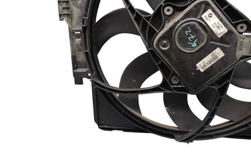 Load image into Gallery viewer, 12-18 BMW 320i 328i F30 Front Radiator Cooling Fan Shroud Assembly 7640511 Oem
