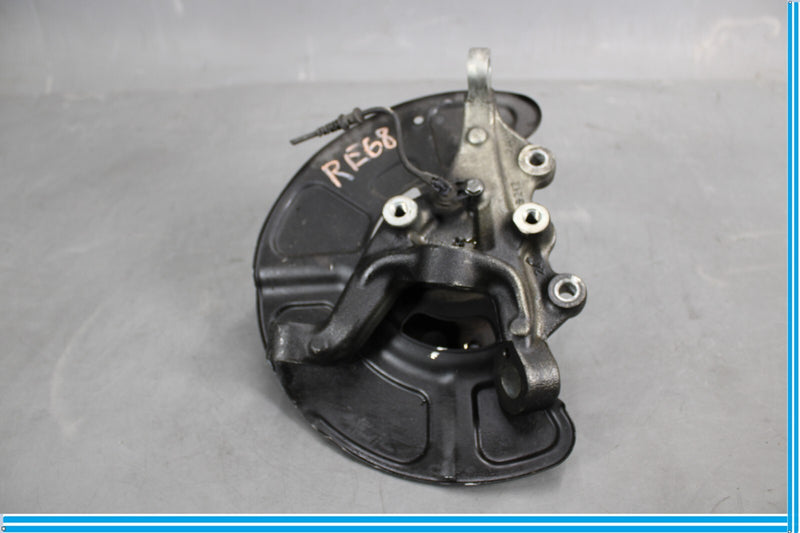 Load image into Gallery viewer, 08-17 Mercedes E350 E550 Rear Right Passenger Side Spindle Knuckle Hub Oem
